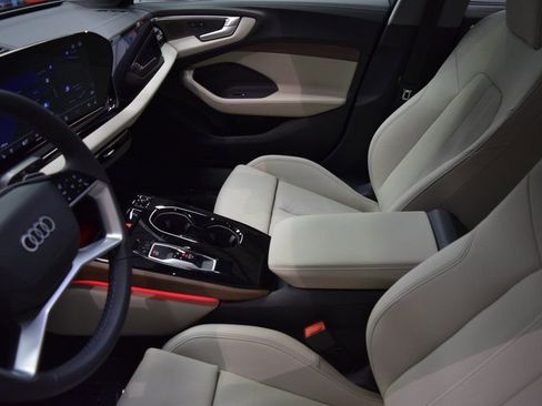 New 2025 Audi A5 2.0T Prestige image 4