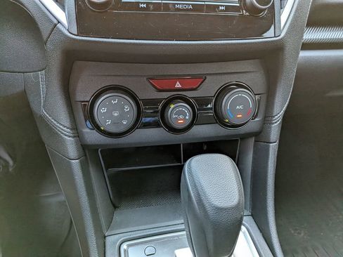 Used 2019 Subaru Crosstrek 2.0i w/ Eyesight System image 25