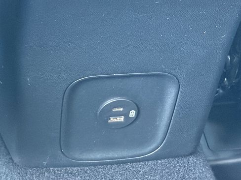 Used 2020 Ford Escape SEL FWD image 12