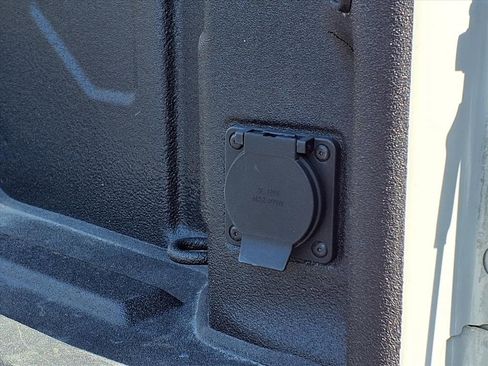 Used 2024 GMC Sierra 2500 Denali Ultimate image 23