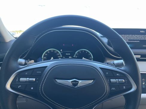 Used 2025 Genesis GV70 3.5T Sport w/ Sport Prestige Package image 18