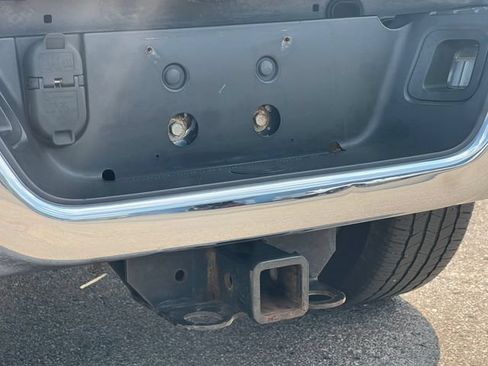 Used 2016 RAM 1500 Laramie AWD/4WD image 7