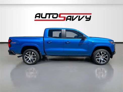 Used 2023 Chevrolet Colorado Z71 w/ Z71 Convenience Package 2 image 8