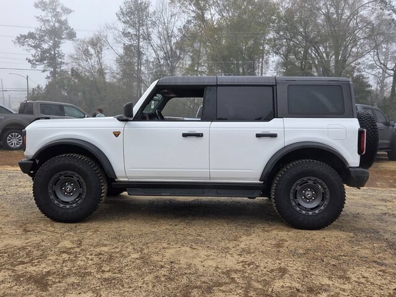 Used 2024 Ford Bronco Badlands AWD/4WD image 5
