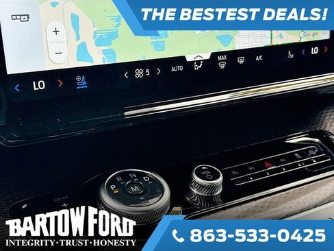 Used 2025 Ford Expedition Max Platinum w/ Stealth Performance Package image 16