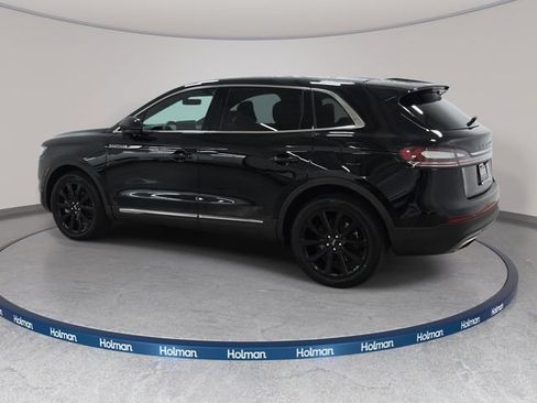 Used 2022 Lincoln Nautilus Reserve w/ Equipment Group 201A AWD/4WD image 7