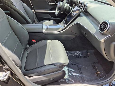 Used 2023 Mercedes-Benz C 300 4MATIC Sedan image 21