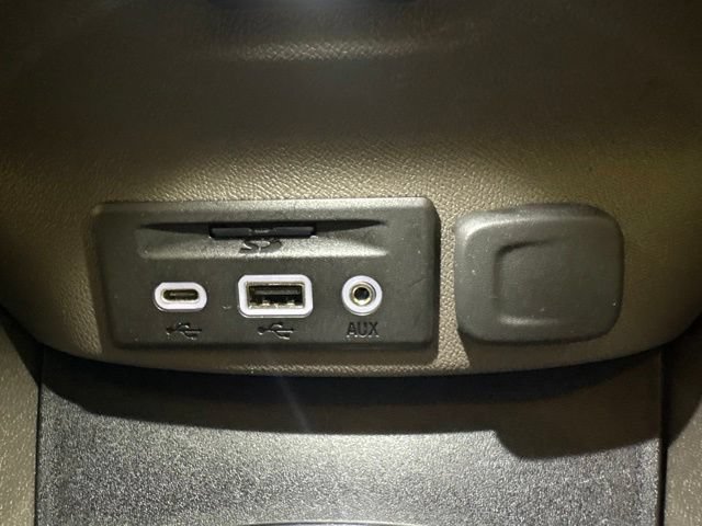 Used 2023 Chevrolet Malibu LT FWD image 23