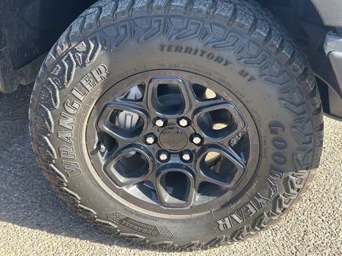 Used 2024 Chevrolet Silverado 1500 ZR2 w/ ZR2 Bison Edition AWD/4WD image 10