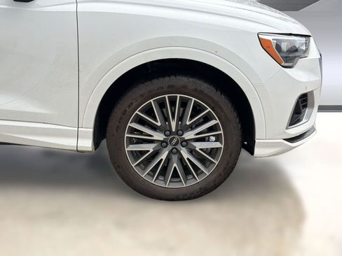 Used 2022 Audi Q3 2.0T Premium image 11