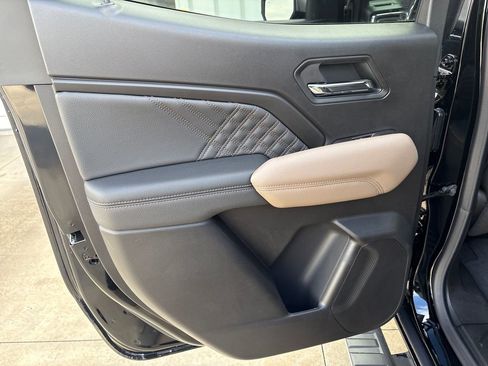 New 2026 GMC Canyon Denali image 41