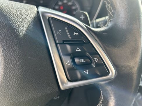 Used 2020 Chevrolet Camaro LT image 20