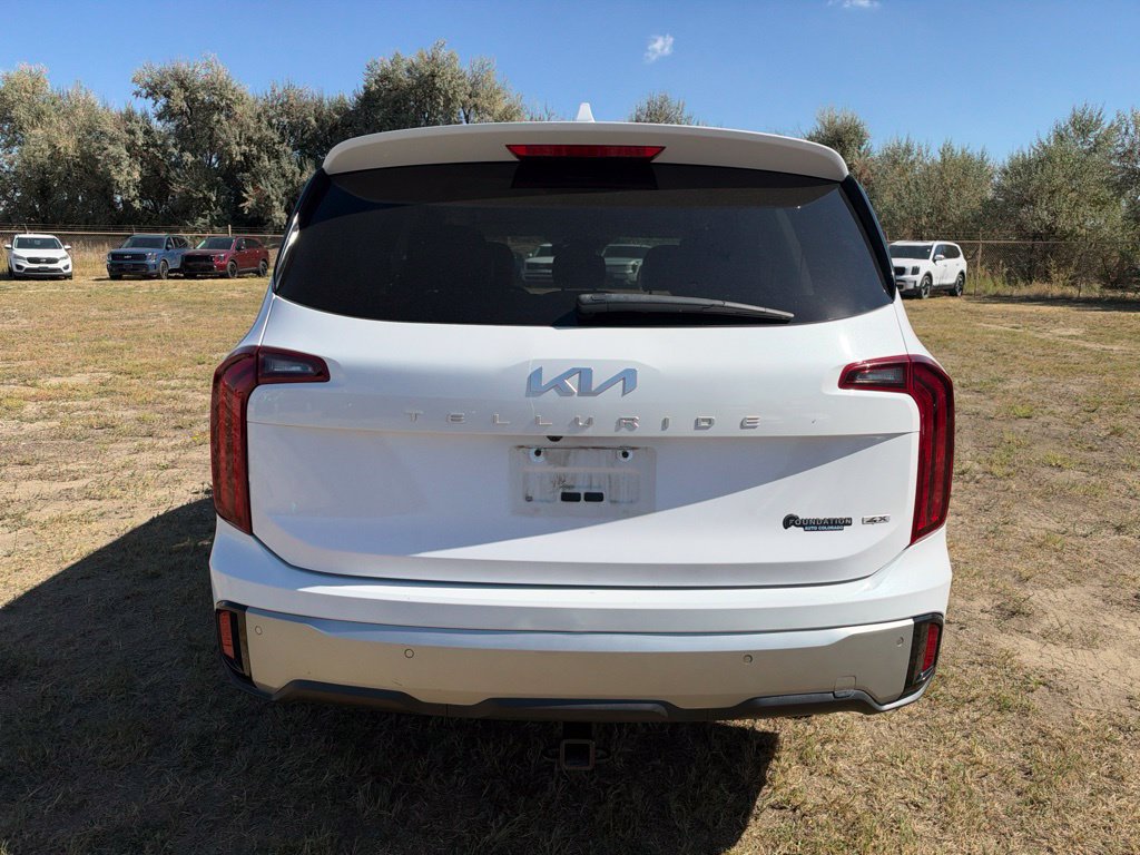 Certified 2023 Kia Telluride LX AWD/4WD image 4