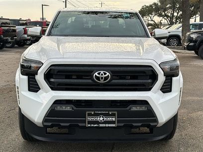 New 2026 Toyota Tacoma SR5