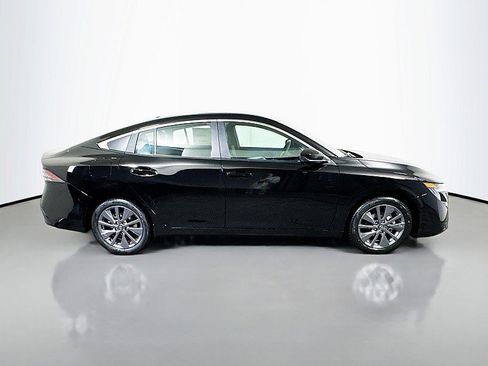 New 2026 Nissan Sentra SL w/ Floor Mat Package FWD image 8
