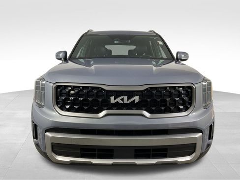 Used 2023 Kia Telluride EX X-Line AWD/4WD image 3
