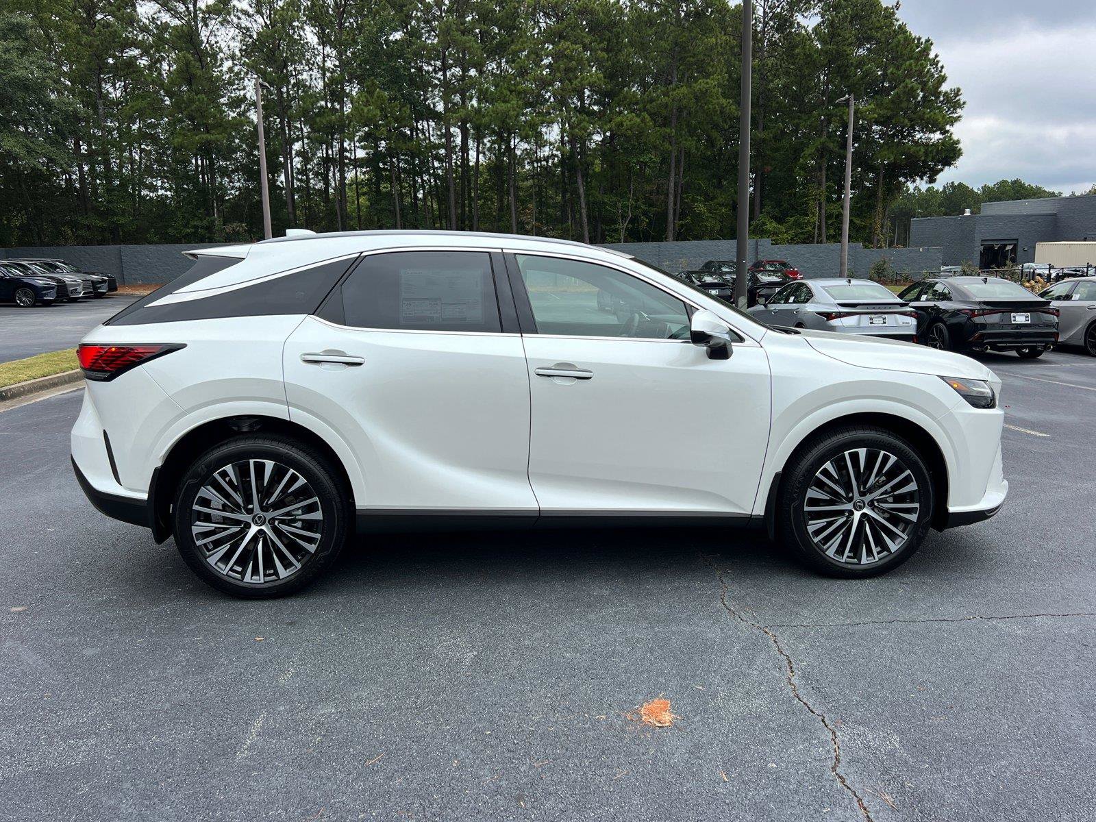 New 2026 Lexus RX 350 Premium Plus w/ Accessory Package (Z1) FWD image 4