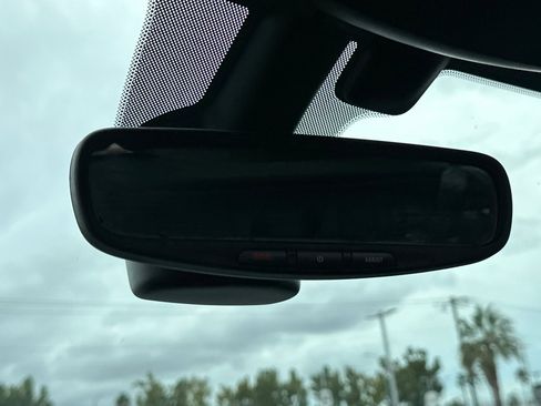 Used 2022 Jeep Grand Cherokee Limited w/ Trailer Tow Group IV image 26