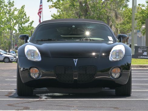 Used 2006 Pontiac Solstice Convertible w/ Premium Package RWD image 27