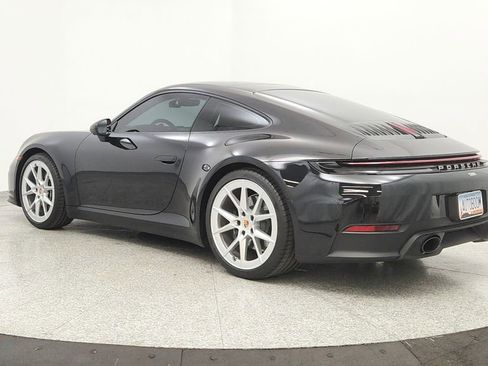 Used 2025 Porsche 911 Carrera RWD image 3