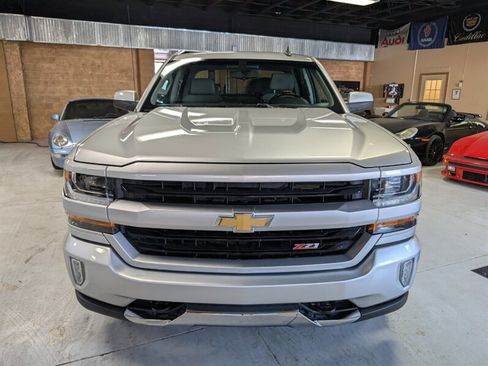 Used 2018 Chevrolet Silverado 1500 LT w/ All Star Edition image 6
