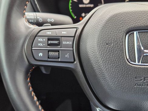 Used 2025 Honda CR-V Sport image 21