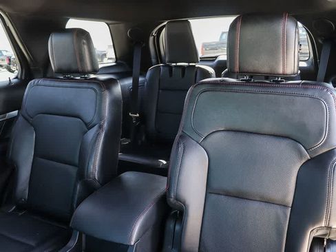 Used 2019 Ford Explorer Sport w/ Equipment Group 401A AWD/4WD image 19