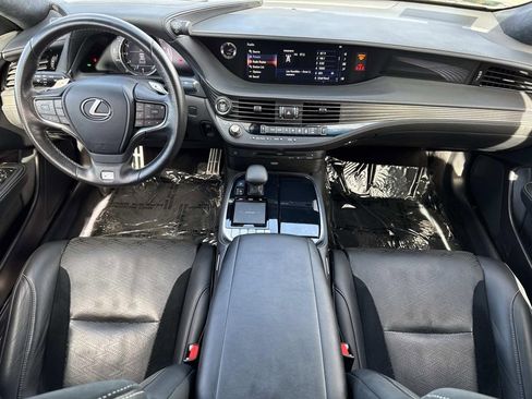 Used 2019 Lexus LS 500 image 8