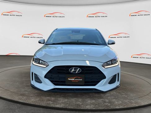 Used 2020 Hyundai Veloster 2.0 FWD image 3