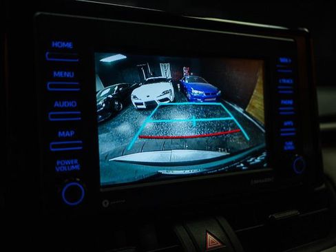 Used 2021 Toyota RAV4 XLE FWD image 21
