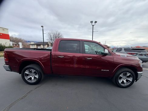 Used 2021 RAM 1500 Laramie AWD/4WD image 3