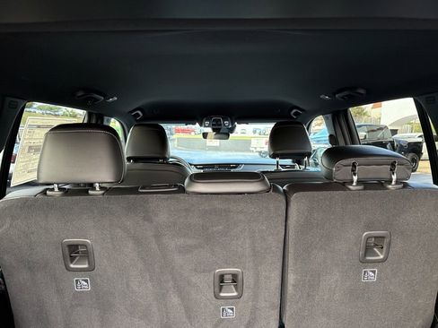 New 2025 Jeep Grand Cherokee Altitude image 14