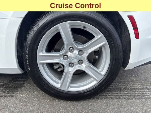 Used 2024 Chevrolet Camaro LT image 9