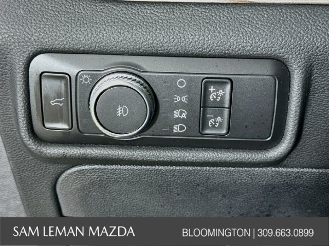 Used 2020 Ford Explorer Limited AWD/4WD image 18