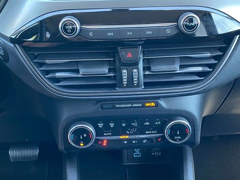 Used 2023 Ford Escape Active image 19