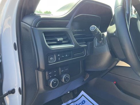Used 2023 Chevrolet Suburban LT AWD/4WD image 11