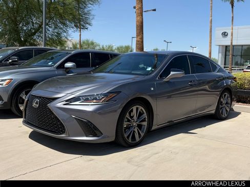 Used 2019 Lexus ES 350 F Sport w/ Accessory Package 2 FWD image 2