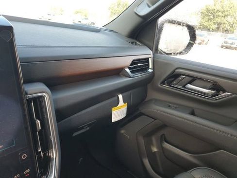 New 2026 GMC Yukon XL Denali w/ Sun & Power Step Package image 25