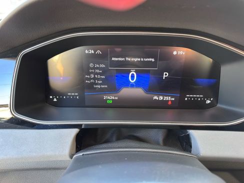 Used 2025 Volkswagen Jetta SE image 20