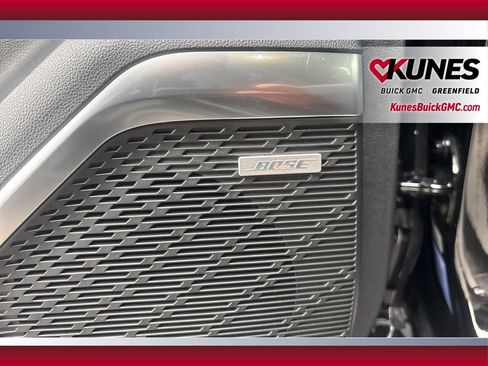 New 2026 Buick Enclave Sport Touring w/ Power Package image 38