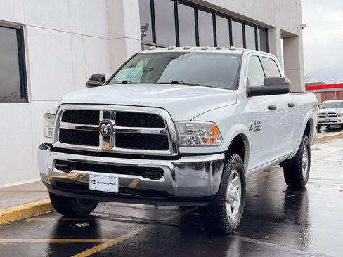 Used 2017 RAM 2500 Tradesman w/ Chrome Appearance Group image 7