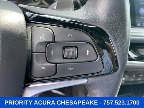 Used 2023 Buick Enclave Essence FWD image 14