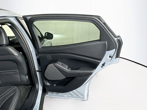 Used 2024 Ford Mustang Mach-E Premium image 30