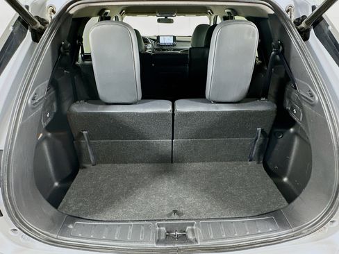 Used 2024 Mitsubishi Outlander SE image 28