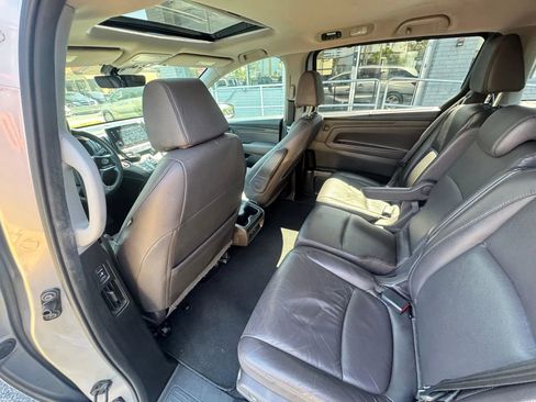 Used 2019 Honda Odyssey EX-L image 14