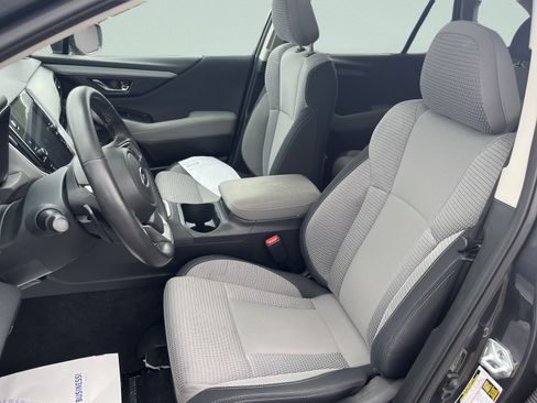 Used 2024 Subaru Outback Premium AWD/4WD image 18