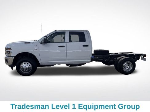 New 2026 RAM 3500 Tradesman w/ Chrome Appearance Group image 3