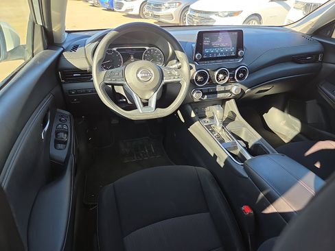 Used 2024 Nissan Sentra SV image 10
