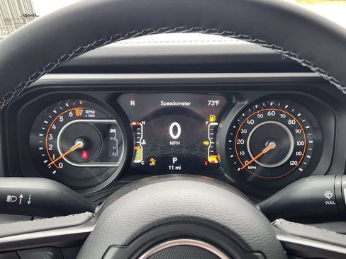 New 2026 Jeep Gladiator Sport AWD/4WD image 11