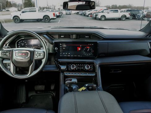 Used 2024 GMC Sierra 1500 AT4 w/ AT4 Carbonpro Edition image 21